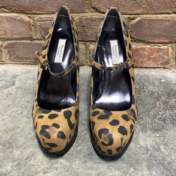 Simply Vera Wang Cheetah Platform Stilettos Size 8 - Picture 3 of 9
